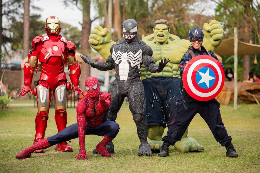 Super heróes personagens vivos Super heróes personagens vivos